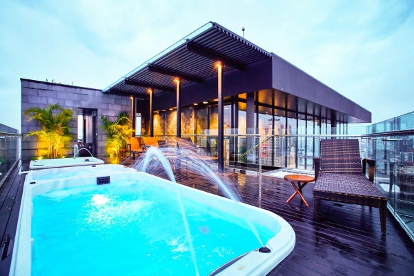Lyve Inc Hotel (Phnom Penh)